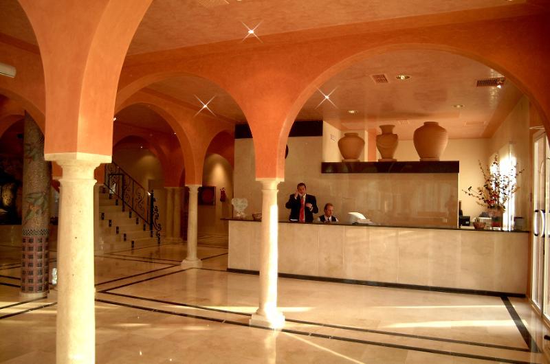Hotel Fuente Las Piedras กาบรา ภายนอก รูปภาพ
